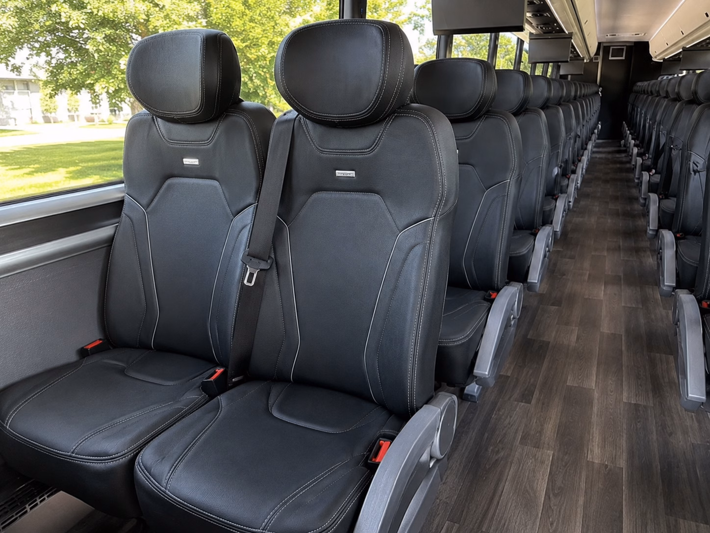 agua dulce winery bus rentals down ca 14 south